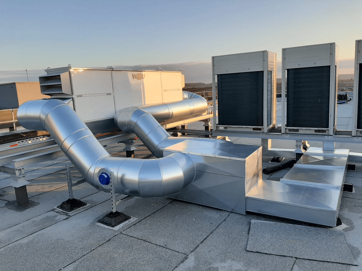 Blechummantelung Kalt – Energieeffizienz bei Kälteanlagen verbessern